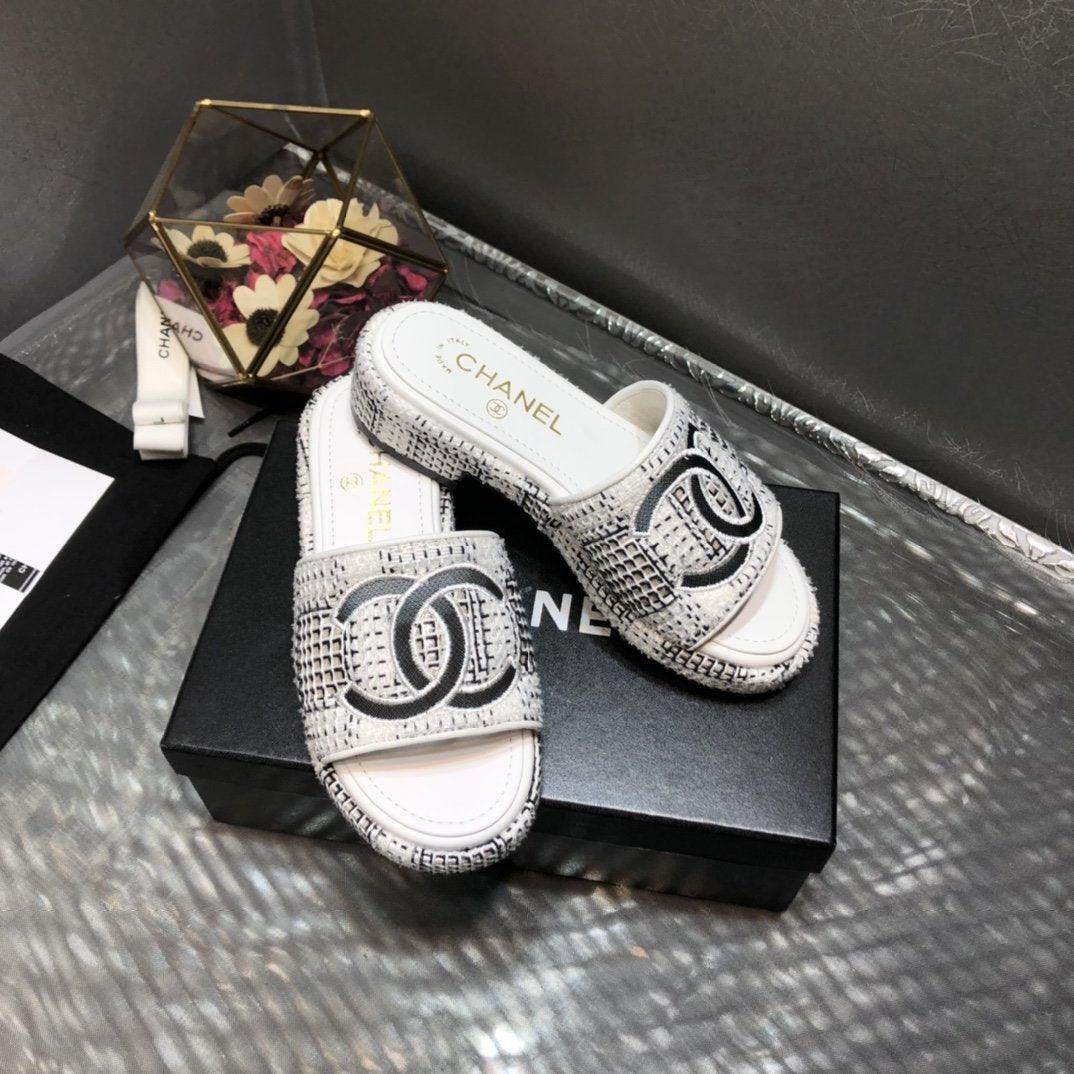 Chanel white Tweed sandals